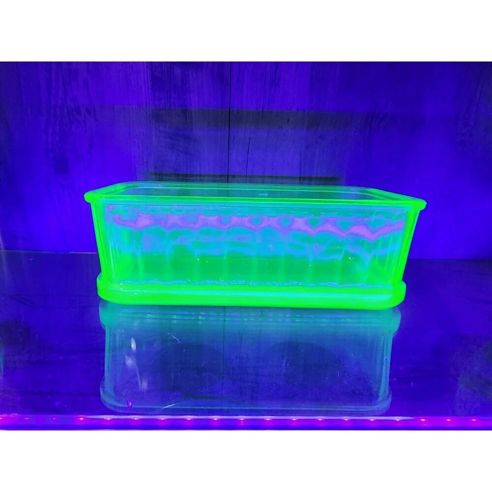 Uranium Glass 8.5” Casserole Bread Loaf Dish Rectangular, Refrigerator Read